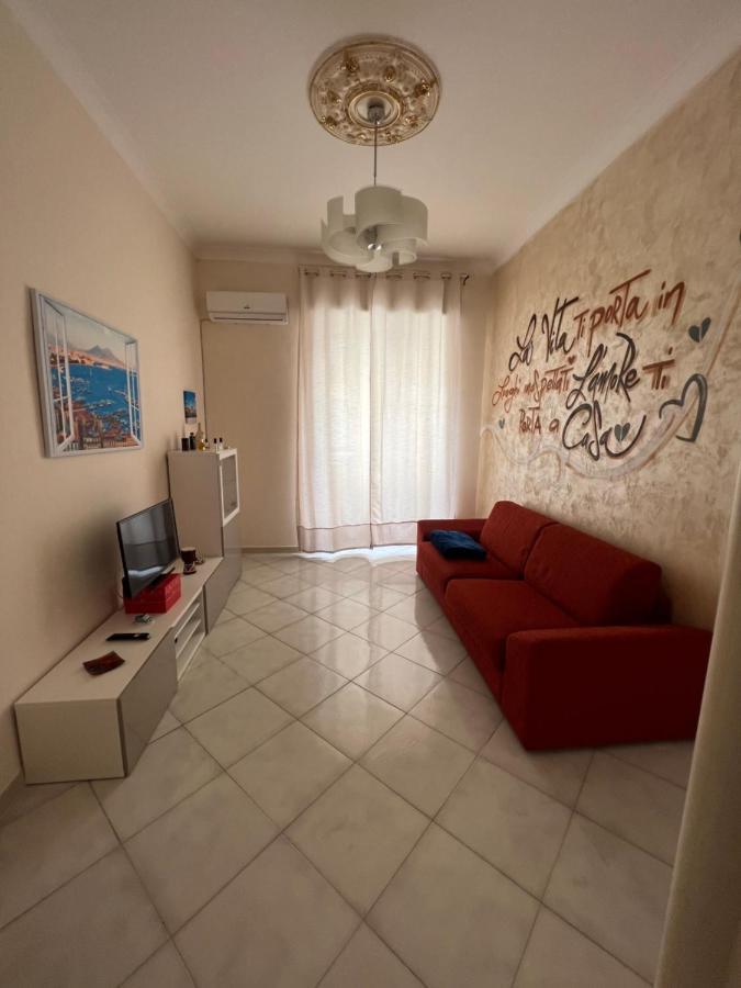 Apartmán La Finestra Di Fronte Neapol Exteriér fotografie