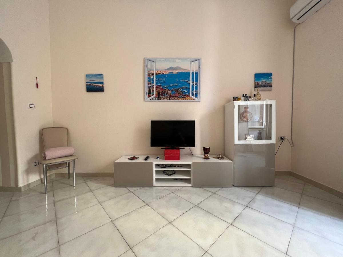 Apartmán La Finestra Di Fronte Neapol Exteriér fotografie